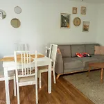 Komfortowy 3 Pokojowy Apartament Z Balkonem